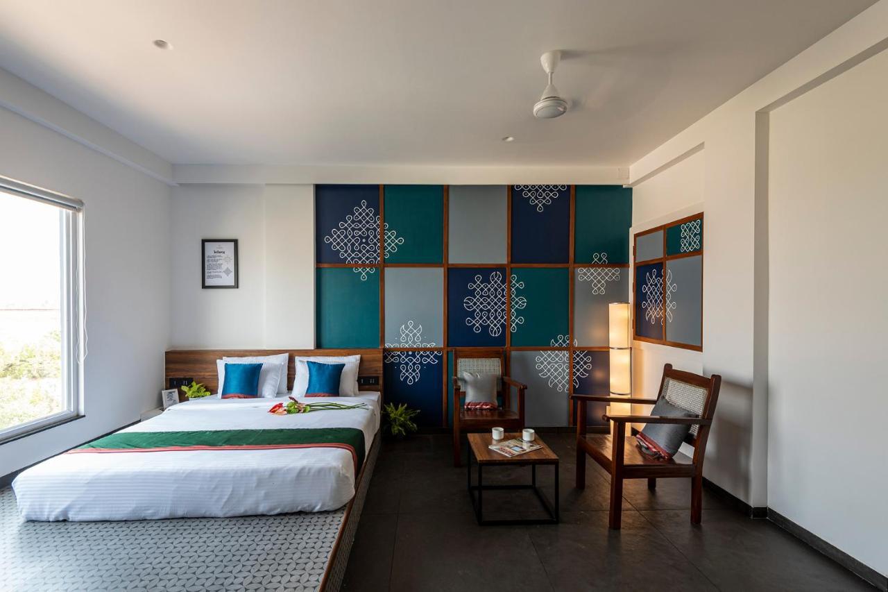 The Cult Stay Solapur Ngoại thất bức ảnh