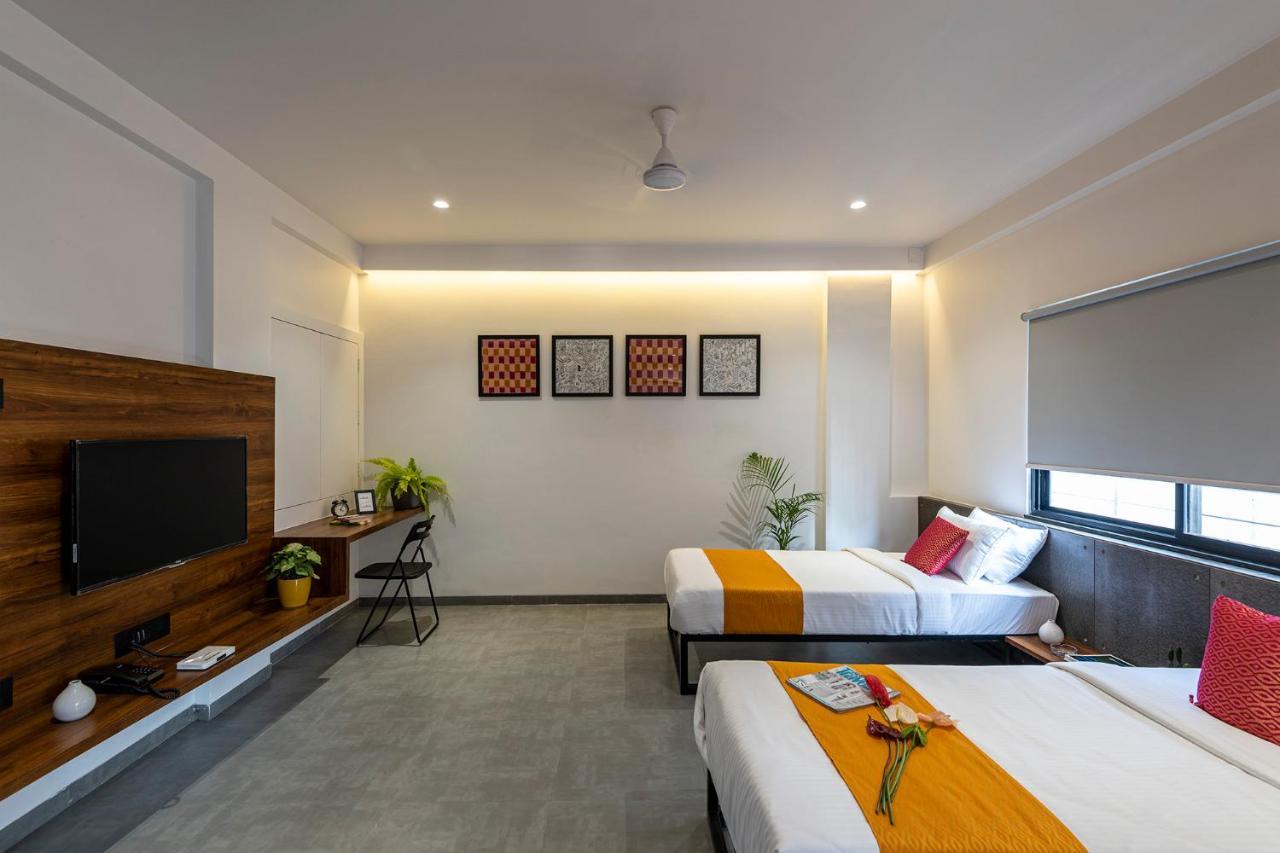The Cult Stay Solapur Ngoại thất bức ảnh