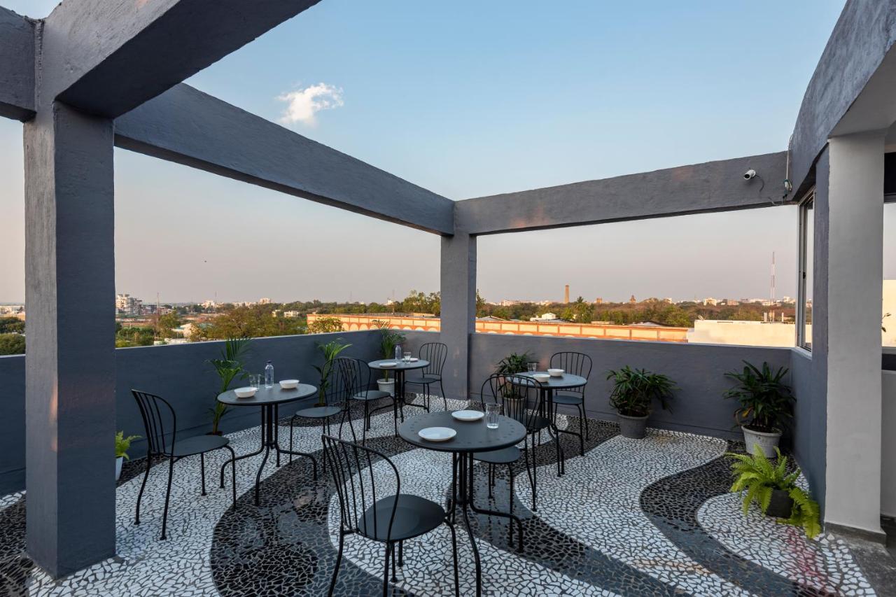 The Cult Stay Solapur Ngoại thất bức ảnh